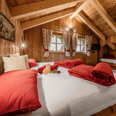 Farm Chalet Jusciara Badia  Exterior photo